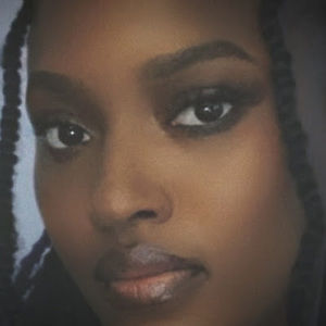 Meet your Posher, Marie pascale